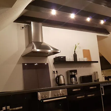 At - Fuehl Dich Zuhause